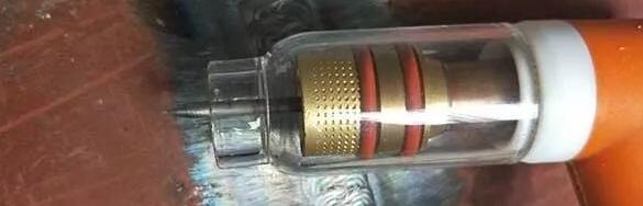 氩氟焊注意事项 氩氟焊的焊缝清洗(图2) 氩氟焊注意事项 氩氟焊的焊缝清洗(图2)